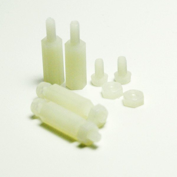 4x 12mm Nylon spacer + screw (M2.5)